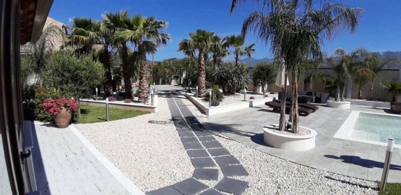 Villa Sicilia กาบาตาเบียโน ภายนอก รูปภาพ